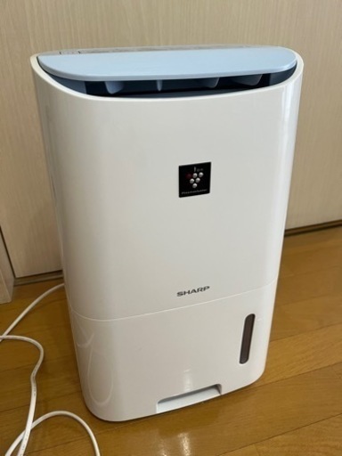 ※取引中※【SHARP 衣類乾燥 除湿機】型名：CV-F71-W、2017年製