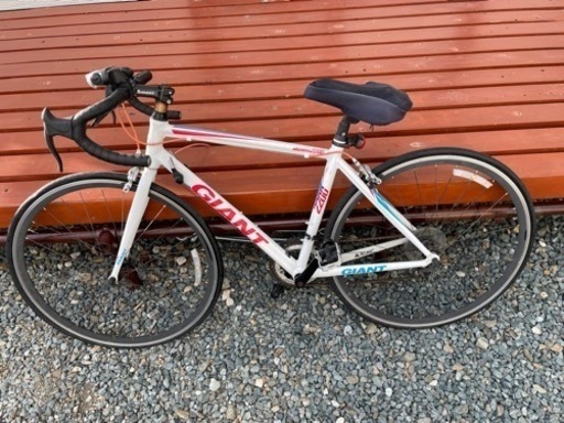 ロードバイク【GIANT】