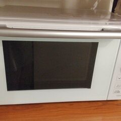 美品★急募!引き取り可能な方 2021年製 YAMAZEN オーブンレンジ NERP-018FV-B [18L]の画像