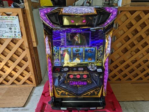 パチスロ実機 コードギアス 反逆のルルーシュ Ｒ２ コイン不要機 家庭用電源 スロット ID：126-010997-105
