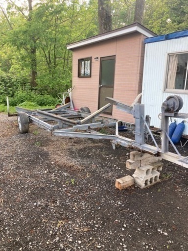 ボート　トレーラー　船台