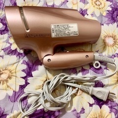 受け渡し予定者決定【保証書付き】20年製 Panasonic ドライヤーの画像