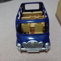 シルバニアファミリー 家と車の画像