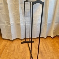 【受渡予定者有】ハンガーラック黒☺︎無料☺︎【お届け可能(近隣限定】の画像