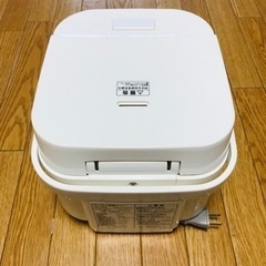 マイコン炊飯ジャーの画像