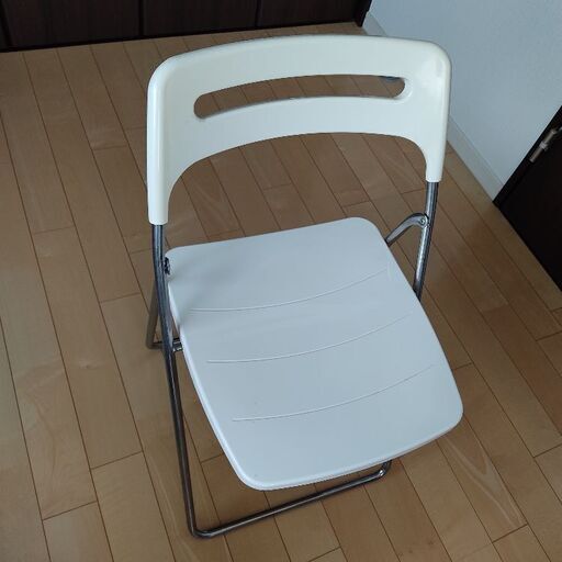 IKEA　折りたたみチェア