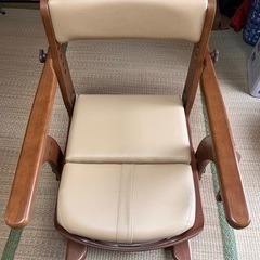 値下げしました♪新品未使用❗️アロン化成 安寿 家具調トイレセレクトR ノーマルの画像
