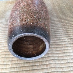 焼き物花瓶の画像