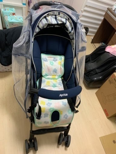 アプリカベビーカー