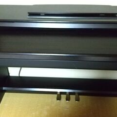 電子ピアノの画像