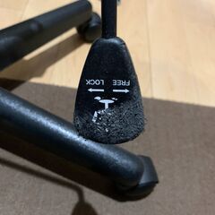 座面、背もたれがメッシュ素材の椅子の画像