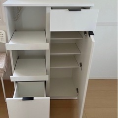 ニトリ　キッチンボード　一年使用の画像