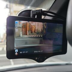 プレマシー20S　H21後期モデル　車検4/12　走行92000ｋ　純正ＨＤＤナビ＆フルセグＴＶ　カラーバックカメラ　ＥＴＣ　前後ドラレコ　両側パワースライドドア　社外フロントリップスポイラー　キセノン＆フォグ　15ＡＷ　7人乗の画像