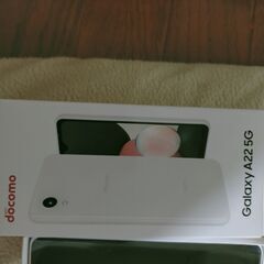 【新品未使用】スマホ　docomo Galaxy A22 5G ホワイト SIMフリー