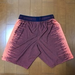 【格安】NIKE VAPORKNIT ハーフパンツ　S寸160サイズ　男女兼用^_^の画像