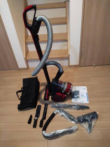 東芝　サイクロン掃除機　トルネオ