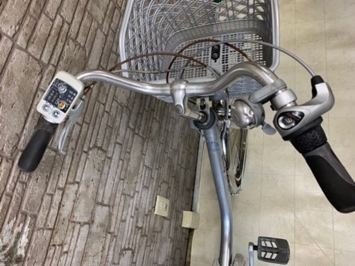 東京23区配達無料　新基準 Panasonic パナソニック ビビEX 5Ah リチウム 電動自転車☆中古☆パナ ⑥