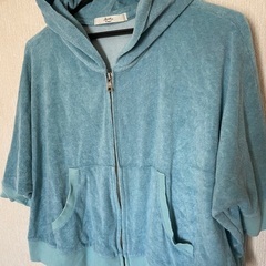 ドルマン袖パーカー