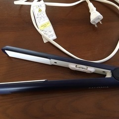 サロニアストレートアイロン