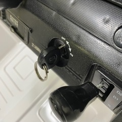 電動乗用玩具　ランドローバーの画像