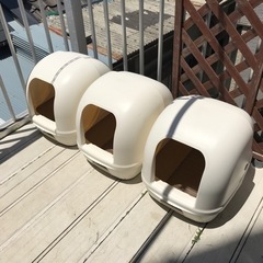 猫トイレ　受け渡し予定者決まりました。3個、中古　デオトイレ