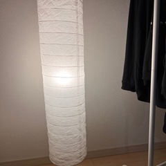 【中古】IKEA  HOLMO スタンドライト　フットスイッチ