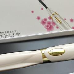 ホットブューラー＋ネイルケア用具の画像