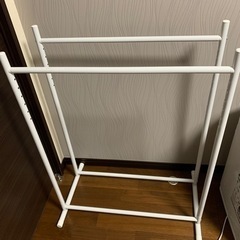 洋服掛け
