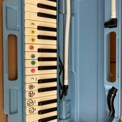 子どもが使っていた学用品の画像