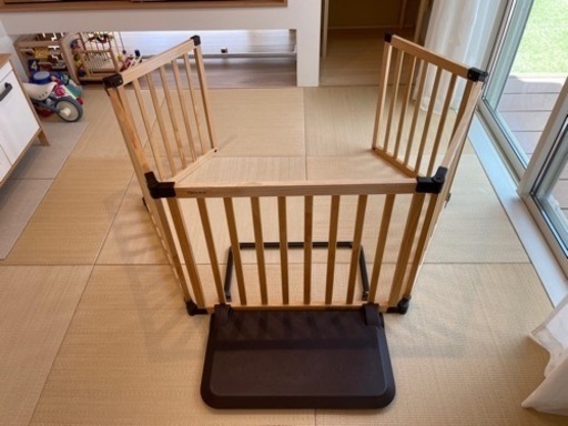 ベビーゲート　日本育児