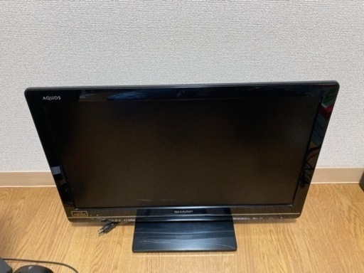 シャープ　AQUOS LEDテレビ　24型