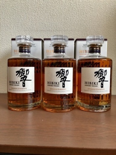 サントリー　ウィスキー　響　700ml 3本セット