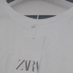 新品⭐ZARA白Tの画像