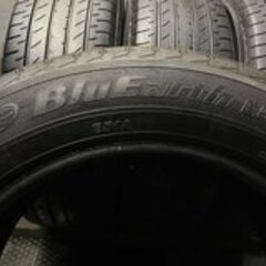 YOKOHAMA BluEarth E51 225/60R18 18インチ 夏タイヤ 4本 レクサスNX エクストレイル レガシィアウトバック等　(MTG206)クレジットカード QRコード決済可能