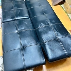 お取引決まりました。ソファーベッド　皮　黒の画像