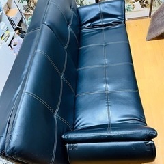 お取引決まりました。ソファーベッド　皮　黒の画像