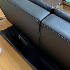 お取引決まりました。ソファーベッド　皮　黒の画像