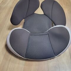 ミッキーデザイン　チャイルドシートの画像