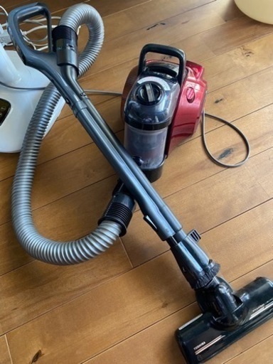 掃除機　東芝　サイクロン式　VC-C12
