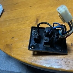 電気詳しい方