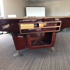 憧れの一品　ビリヤード台　と　ローテーションゲームができる付属品セットの画像