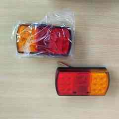 🉐🌈未使用左右セット 汎用 LEDテールランプ 12V 軽トラ ...