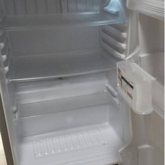 冷蔵庫　15日までのお取引となりますの画像