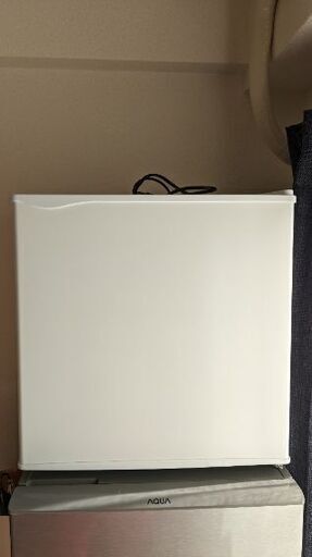 小型冷蔵庫ユーイング社2017年式　中古美品