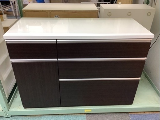 【リサイクルサービス八光　田上店　配達・設置OK】ダークブラウン&ホワイト　エナメル天板キッチンカウンター