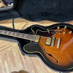 Epiphone セミアコ
