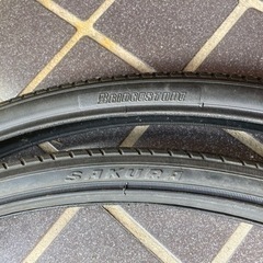 27インチ　タイヤ　2本の画像