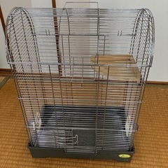 【お値引きします】SANKO 背の高い小動物用カゴ