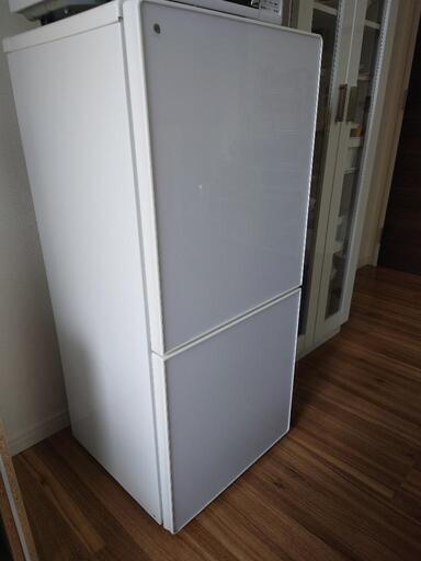 冷蔵庫　U-ING 品番:UR-FG110J(パールホワイト・右開きドア)
