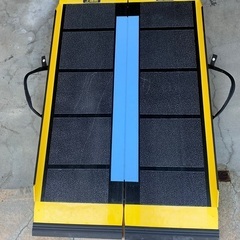 クルマ椅子用スロープ